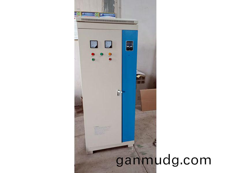 電(dian)機(ji)輭(ruan)啟動櫃