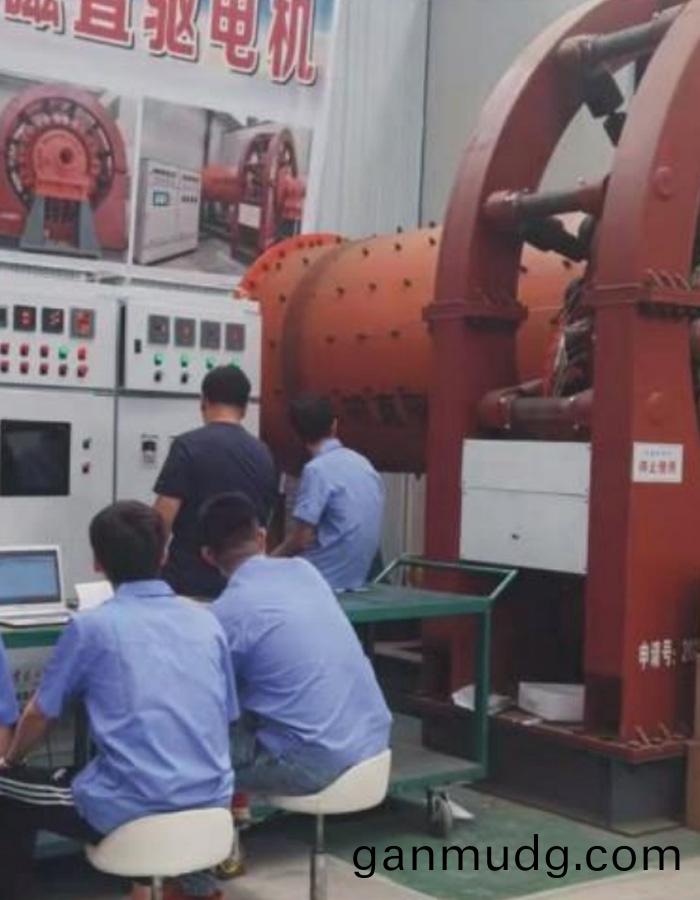 河南全新(xin)機(ji)電(dian)設(she)備(bei)有限(xian)公(gong)司