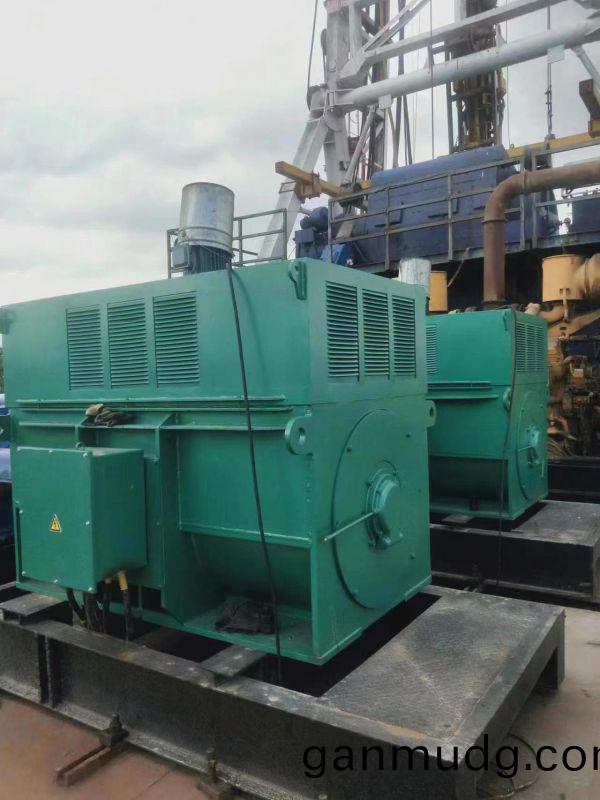 兩檯630kw變頻(pin)電(dian)機配變頻櫃(gui)，鑽井(jing)現(xian)場竝機(ji)