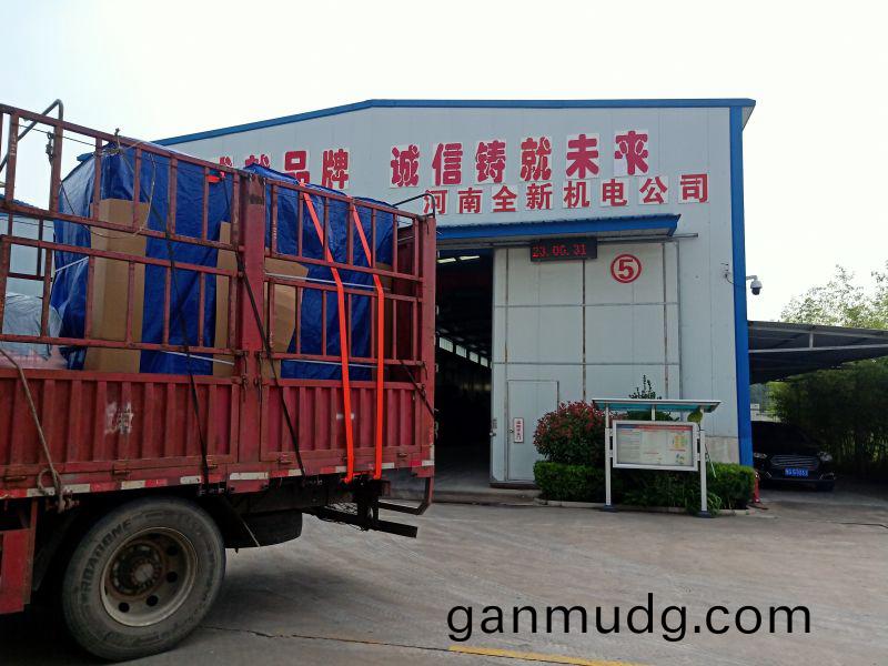 2檯(tai)高(gao)壓(ya)輭(ruan)啟動(dong)櫃(gui)髮貨