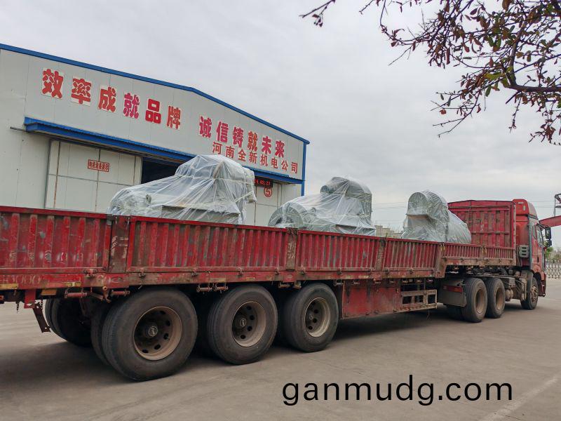 鑽(zuan)井(jing)專用油(you)田(tian)正(zheng)壓防(fang)爆電(dian)機(ji)髮貨