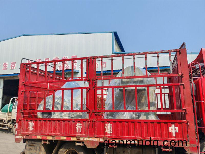 鑽(zuan)井(jing)隊(dui)專用(yong)正壓防(fang)爆(bao)電(dian)機(ji)，YQX1250-6/1250KW/660V/60.5HZ電機(ji)髮(fa)貨