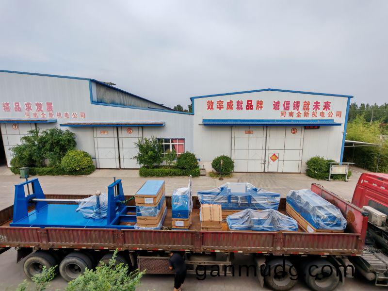 電(dian)動(dong)雙(shuang)臂(bi)拉型(xing)機、繞線機(ji)、包帶機、熱壓(ya)機、拆線(xian)機(ji)、冷整(zheng)形機，一套(tao)電機維(wei)脩設備髮(fa)貨(huo)